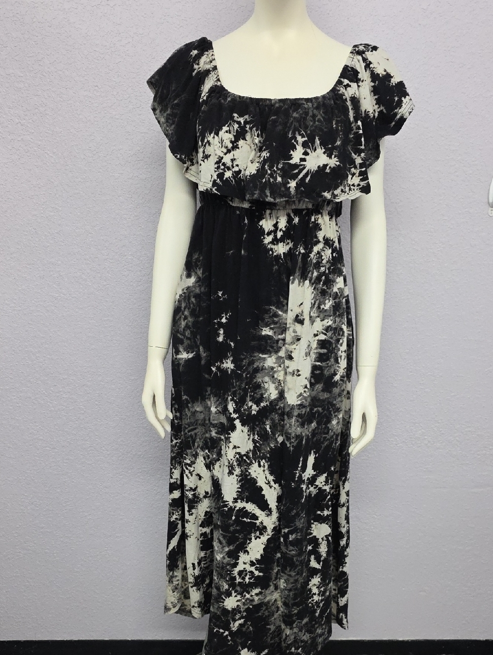 Black Maxi Ivory Tie Dye Ruffle Long Dress Size XL